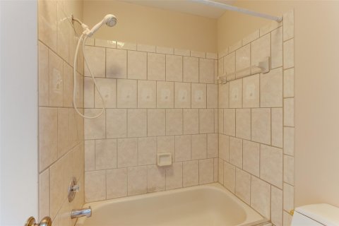 Townhouse in Deerfield Beach, Florida 2 bedrooms, 120.77 sq.m. № 1031648 - photo 6