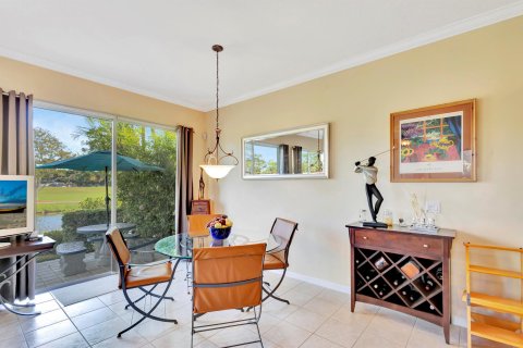 Townhouse in Palm Beach Gardens, Florida 3 bedrooms, 158.86 sq.m. № 1031605 - photo 27
