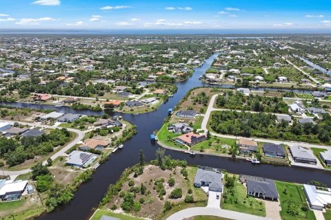 Terreno en venta en Port Charlotte, Florida № 1248797 - foto 9