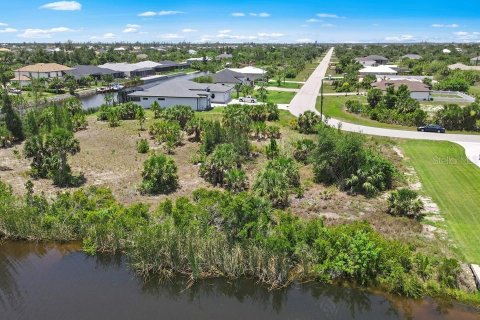 Terreno en venta en Port Charlotte, Florida № 1248797 - foto 11