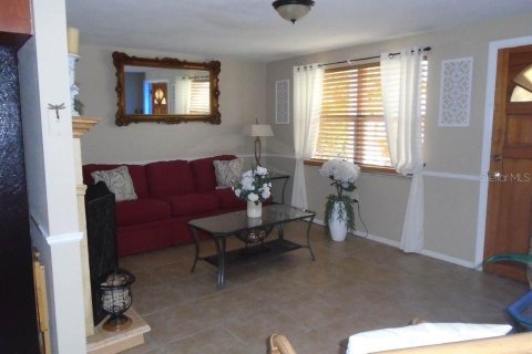 Casa en venta en Port Richey, Florida, 3 dormitorios, 122.63 m2 № 1407983 - foto 5