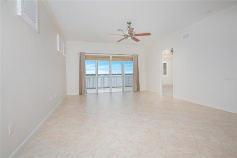 Condominio en venta en Orlando, Florida, 3 dormitorios, 236.81 m2 № 1022968 - foto 22