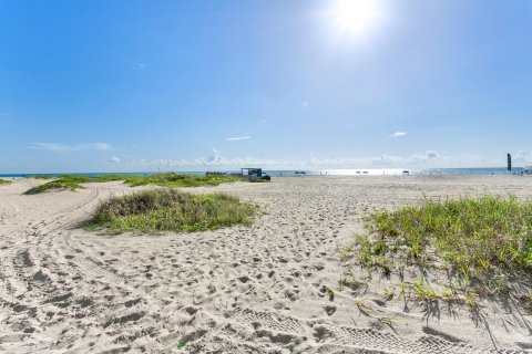 Copropriété à vendre à Riviera Beach, Floride: 2 chambres, 196.49 m2 № 1227016 - photo 4