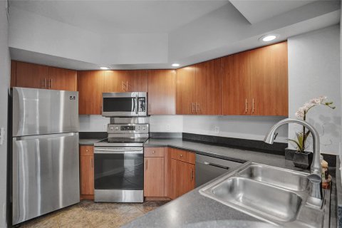 Condo in Fort Lauderdale, Florida, 3 bedrooms  № 1225912 - photo 29