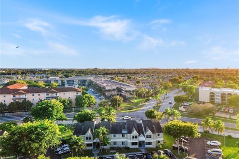 Condo in Hialeah, Florida, 1 bedroom  № 1384384 - photo 19