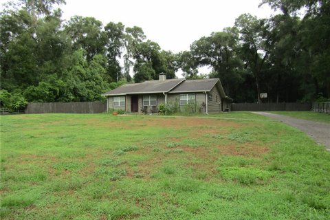 House in Dade City, Florida 4 bedrooms, 211.82 sq.m. № 1358361 - photo 2