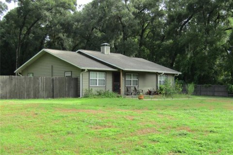 House in Dade City, Florida 4 bedrooms, 211.82 sq.m. № 1358361 - photo 3