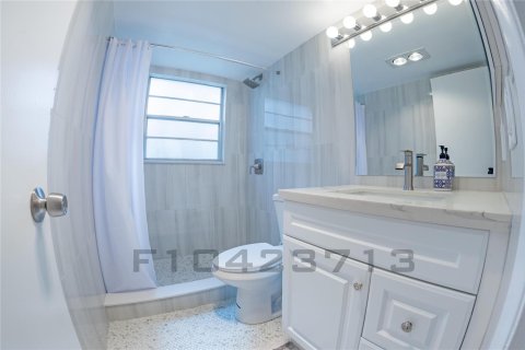 Copropriété à vendre à Deerfield Beach, Floride: 2 chambres № 1018119 - photo 25