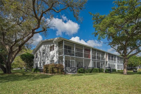 Copropriété à vendre à Deerfield Beach, Floride: 2 chambres № 1018119 - photo 17