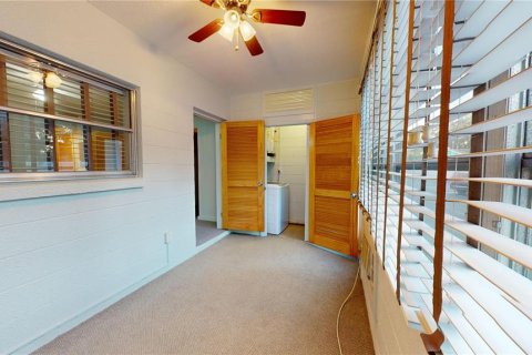 Condo in Saint Petersburg, Florida, 1 bedroom  № 1392452 - photo 24