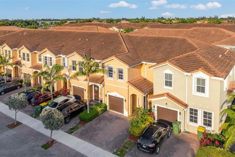 Villa ou maison à vendre à Homestead, Floride: 3 chambres, 160.81 m2 № 1073182 - photo 4
