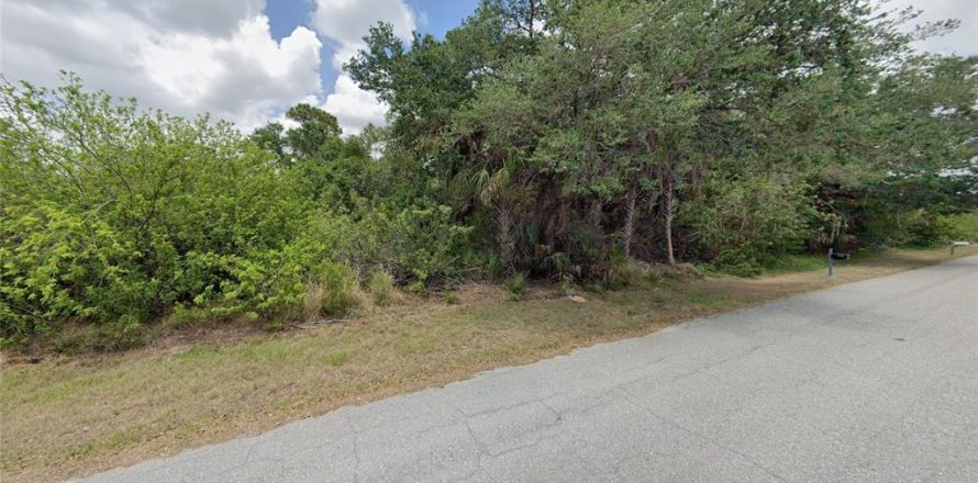 Land in Port Charlotte, Florida № 1248740