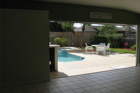 Casa en venta en Jensen Beach, Florida, 3 dormitorios, 166.76 m2 № 1029739 - foto 13