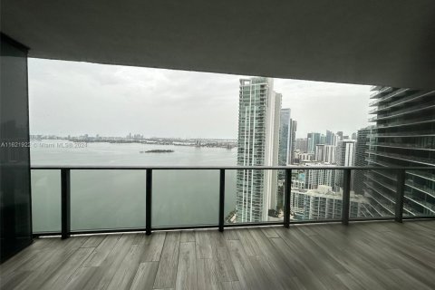 Copropriété à vendre à Miami, Floride: 2 chambres, 106.93 m2 № 1268917 - photo 2