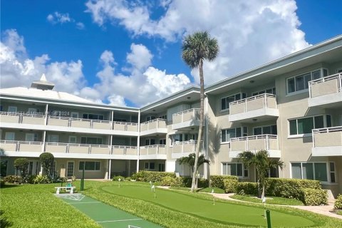 Copropriété à vendre à Hillsboro Beach, Floride: 2 chambres, 83.61 m2 № 1398115 - photo 27