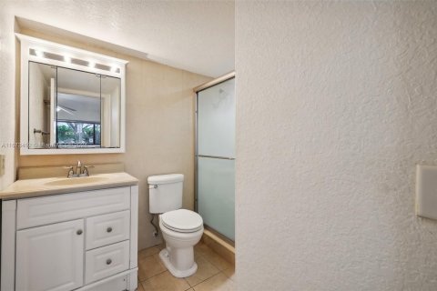 Copropriété à vendre à Tamarac, Floride: 2 chambres, 76.18 m2 № 1398114 - photo 29