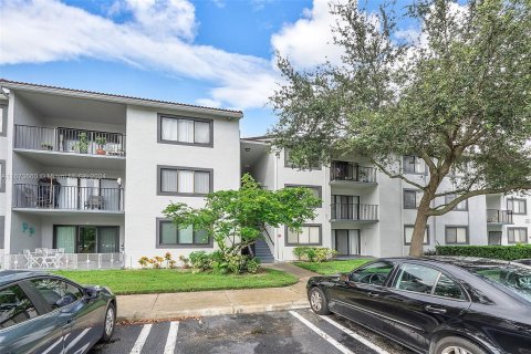 Condominio en venta en Coral Springs, Florida, 2 dormitorios, 91.6 m2 № 1398116 - foto 4