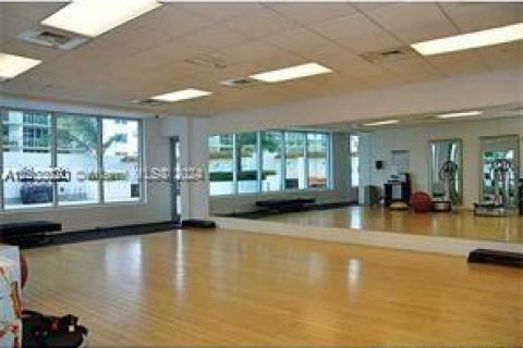 Condominio en venta en Miami, Florida, 1 dormitorio, 76.64 m2 № 1222053 - foto 16