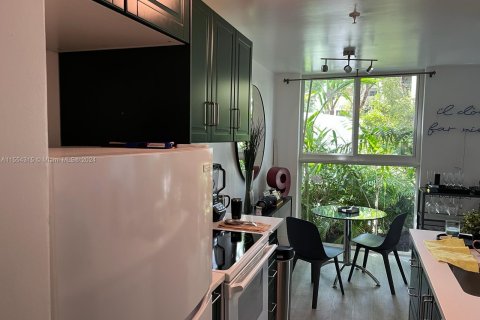 Condominio en venta en Miami Beach, Florida, 1 dormitorio, 76.18 m2 № 1074546 - foto 8