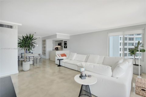 Copropriété à vendre à Miami Beach, Floride: 1 chambre, 89.37 m2 № 1396245 - photo 4