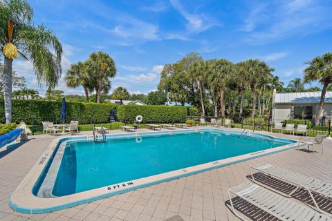 Condo in Stuart, Florida, 2 bedrooms  № 1033716 - photo 4