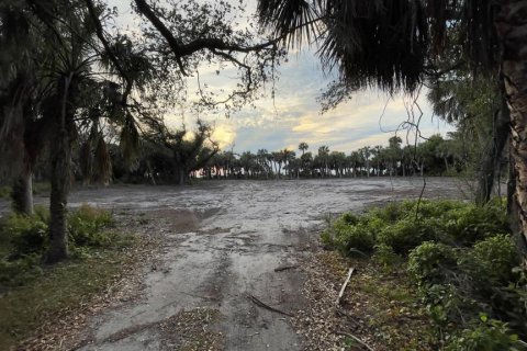 Terreno en venta en Englewood, Florida № 1284054 - foto 15