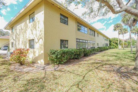 Condo in Vero Beach, Florida, 2 bedrooms  № 1284098 - photo 29