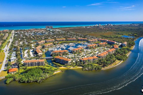 Copropriété à vendre à Jupiter, Floride: 2 chambres, 128.67 m2 № 1093261 - photo 3