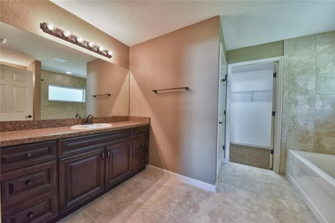 Casa en venta en Ocala, Florida, 4 dormitorios, 162.3 m2 № 1385448 - foto 18