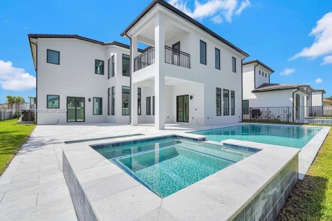 Casa en venta en Hollywood, Florida, 6 dormitorios, 442.59 m2 № 1387877 - foto 12