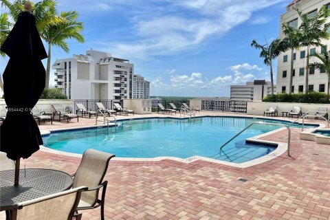 Condominio en venta en Coral Gables, Florida, 2 dormitorios, 100.33 m2 № 1352153 - foto 27