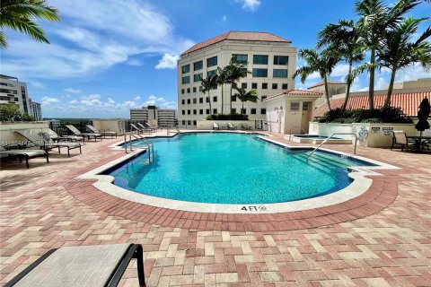 Condominio en venta en Coral Gables, Florida, 2 dormitorios, 100.33 m2 № 1352153 - foto 26