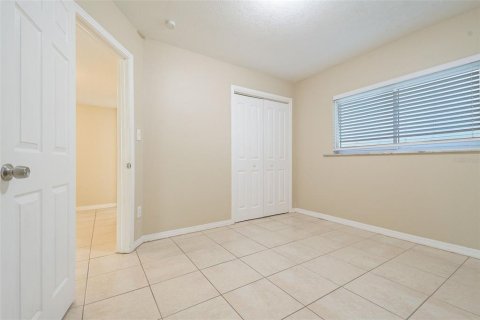 House in Tampa, Florida 3 bedrooms, 97.83 sq.m. № 1419221 - photo 19