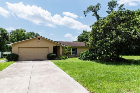 Villa ou maison à vendre à DeLand, Floride: 4 chambres, 150.97 m2 № 1324407 - photo 2