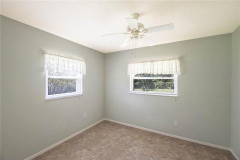 House in DeLand, Florida 4 bedrooms, 150.97 sq.m. № 1324407 - photo 19