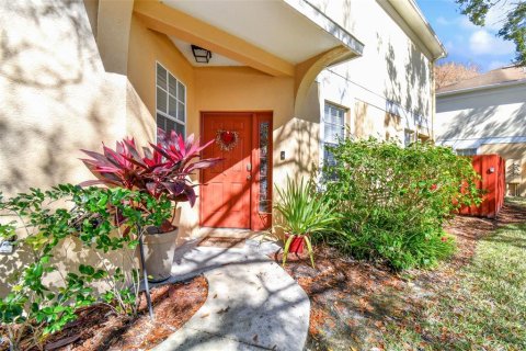 Townhouse in Tampa, Florida 2 bedrooms, 123.37 sq.m. № 1024787 - photo 3