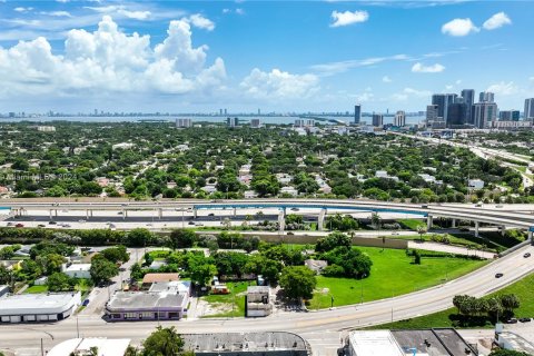 Terreno en venta en Miami, Florida № 1348093 - foto 21