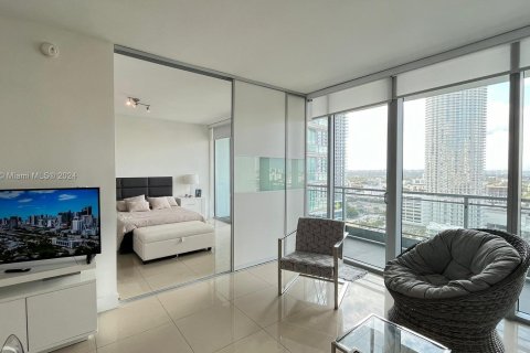 Condominio en venta en Miami, Florida, 1 dormitorio, 73.3 m2 № 1441655 - foto 9