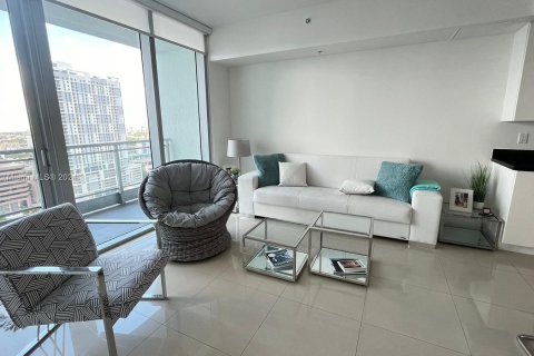 Condominio en venta en Miami, Florida, 1 dormitorio, 73.3 m2 № 1441655 - foto 14