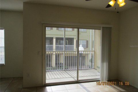 Townhouse in Orlando, Florida 2 bedrooms, 116.13 sq.m. № 1340315 - photo 4