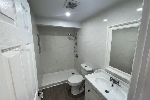 Casa en venta en Miami, Florida, 2 dormitorios, 86.21 m2 № 1399422 - foto 3