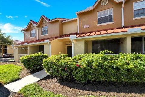 Copropriété à vendre à Hialeah, Floride: 1 chambre, 82.4 m2 № 1292216 - photo 14