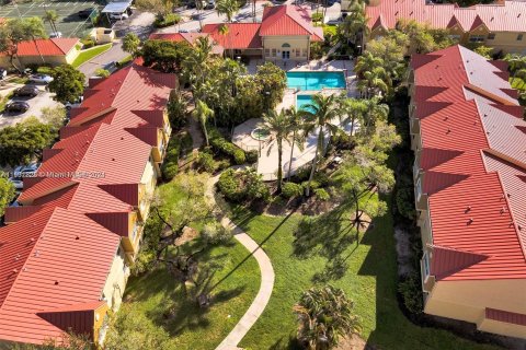 Copropriété à vendre à Hialeah, Floride: 1 chambre, 82.4 m2 № 1292216 - photo 19