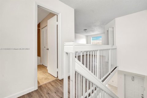 Copropriété à vendre à Hialeah, Floride: 1 chambre, 82.4 m2 № 1292216 - photo 8