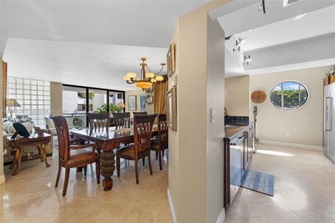 Copropriété à vendre à Aventura, Floride: 3 chambres, 144.46 m2 № 1406228 - photo 6