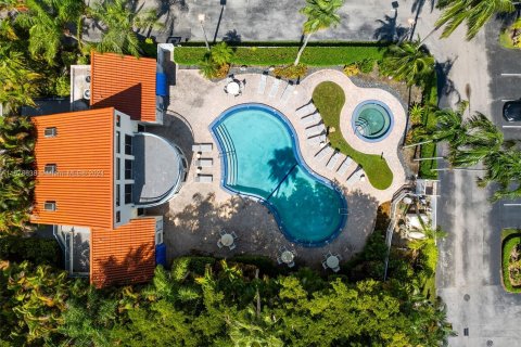 Copropriété à vendre à Aventura, Floride: 3 chambres, 144.46 m2 № 1406228 - photo 2