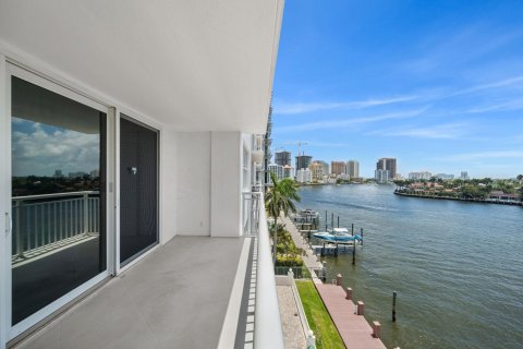 Copropriété à vendre à Fort Lauderdale, Floride: 2 chambres, 123.56 m2 № 1163121 - photo 23