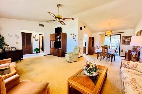 Купить виллу или дом в Порт-Оранж, Флорида 4 комнаты, 155.61м2, № 1063461 - фото 8