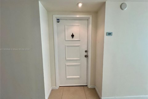 Condominio en venta en Weston, Florida, 2 dormitorios, 102.75 m2 № 1072299 - foto 4