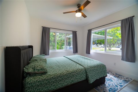 Casa en venta en Miami, Florida, 3 dormitorios, 132.94 m2 № 1385629 - foto 6